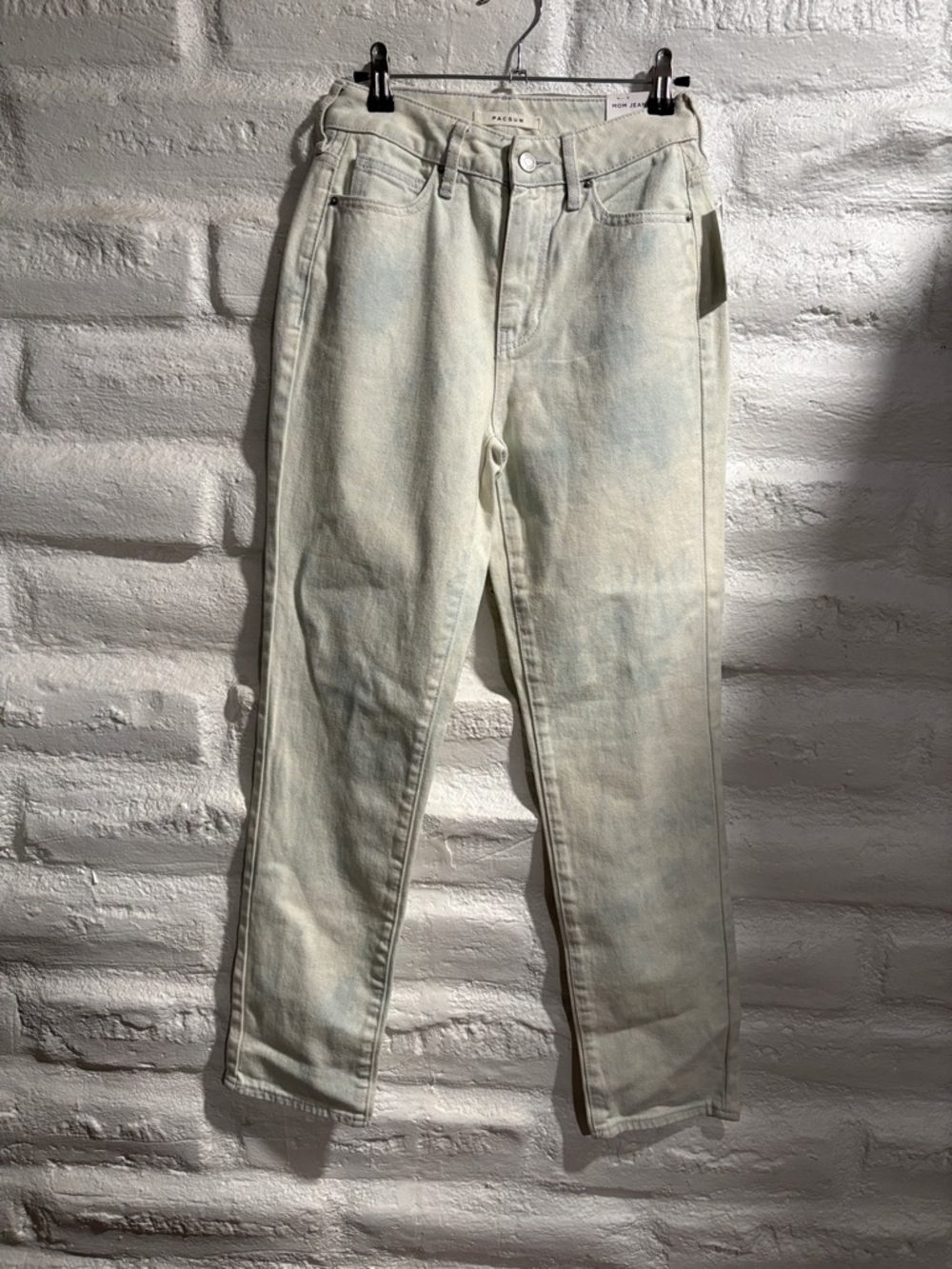 NWT Pacsun Mom Jeans Acid Wash Style
